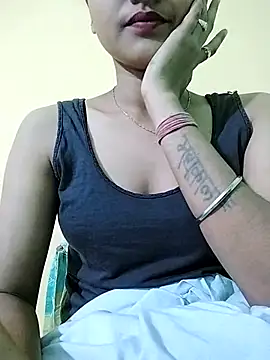 MISSQUEEN48 online show from March 2025 05:04:01 PM