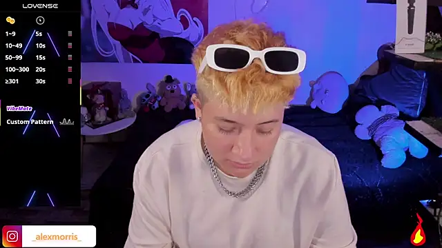 Snapshot of _AlexMorris chatting on October 2025 03:49:02 AM AlexMorris online show from October 2025 03:49:02 AM