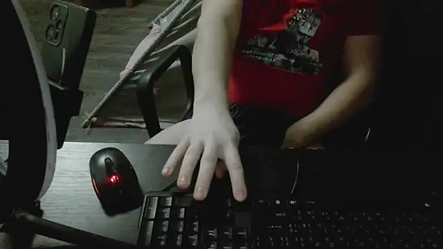 Snapshot of gamblingbum chatting on February 2026 04:28:02 AM gamblingbum online show from February 2026 04:28:02 AM