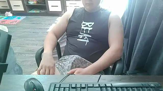 Snapshot of gamblingbum chatting on April 2026 09:17:01 AM gamblingbum online show from April 2026 09:17:01 AM