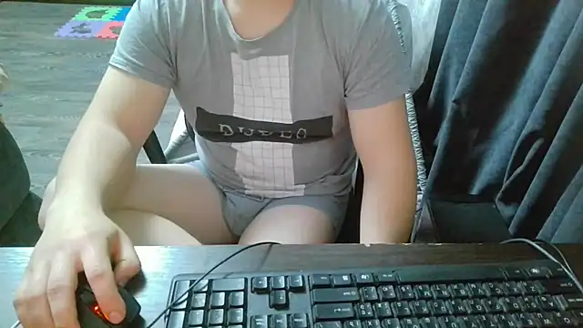 Snapshot of gamblingbum chatting on April 2026 05:07:01 PM gamblingbum online show from April 2026 05:07:01 PM