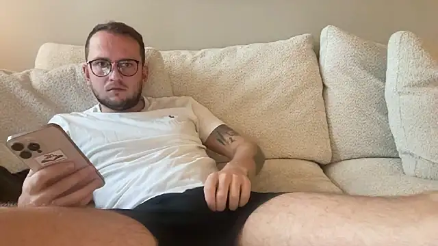 Snapshot of thehornyguy97 chatting on October 2025 08:23:01 AM thehornyguy97 online show from October 2025 08:23:01 AM