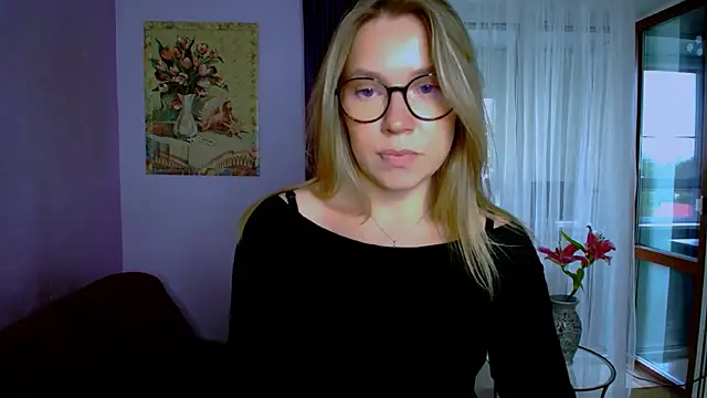 TaylorBre online show from September 2025 10:40:02 AM