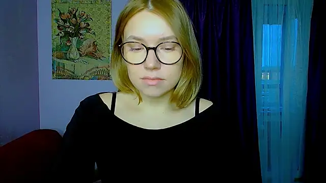 TaylorBre online show from November 2025 06:41:02 AM