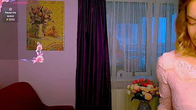 TaylorBre online show from November 2025 06:34:02 AM