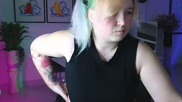 ChimberWol online show from July 2026 02:27:01 PM