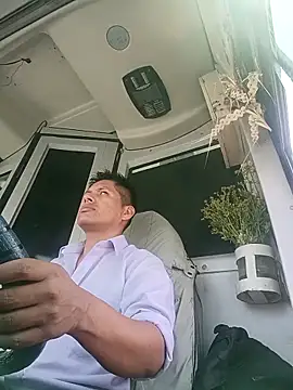 Snapshot of alexchir4 chatting on December 2025 05:29:02 PM alexchir4 online show from December 2025 05:29:02 PM