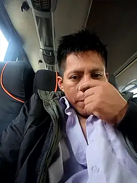 Snapshot of alexchir4 chatting on January 2026 12:21:02 PM alexchir4 online show from January 2026 12:21:02 PM