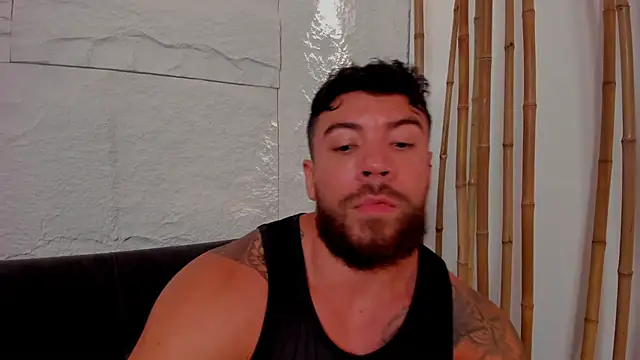 Snapshot of _dreammr1_ chatting on February 2025 04:04:02 PM dreammr1 online show from February 2025 04:04:02 PM