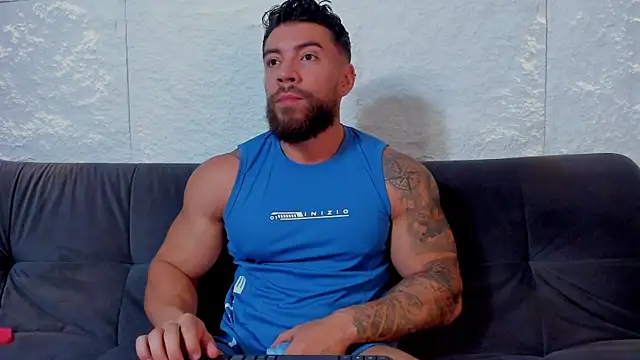 Snapshot of _dreammr1_ chatting on March 2025 02:21:01 AM dreammr1 online show from March 2025 02:21:01 AM