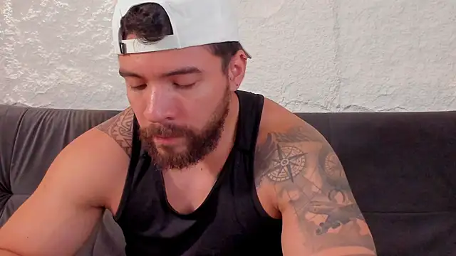 Snapshot of _dreammr1_ chatting on September 2025 12:12:02 AM dreammr1 online show from September 2025 12:12:02 AM