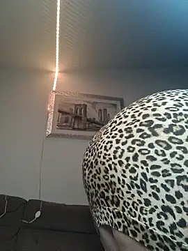 Genoveva73sexy online show from March 2025 04:39:02 PM