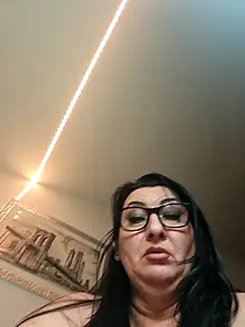 Genoveva73sexy online show from March 2025 04:16:02 AM