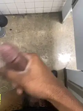 Snapshot of zeekBbc chatting on January 2025 08:54:01 PM zeekBbc online show from January 2025 08:54:01 PM