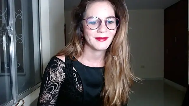 Snapshot of Hanny_24 chatting on December 2024 08:47:01 AM Hanny 24 online show from December 2024 08:47:01 AM