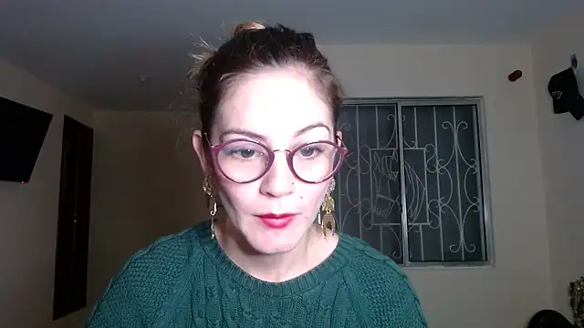 Snapshot of Hanny_24 chatting on December 2024 09:29:02 AM Hanny 24 online show from December 2024 09:29:02 AM