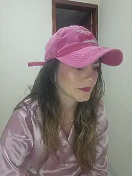 Snapshot of Hanny_24 chatting on October 2025 02:55:02 AM Hanny 24 online show from October 2025 02:55:02 AM