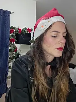 Snapshot of Hanny_24 chatting on December 2025 10:50:01 PM Hanny 24 online show from December 2025 10:50:01 PM