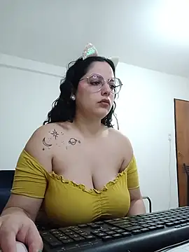 babyluna939 online show from July 2026 04:46:01 PM