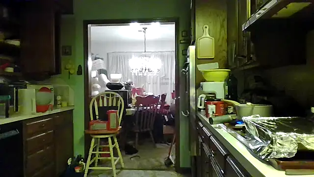 Snapshot of slinginbigD chatting on March 2026 05:24:02 AM slinginbigD online show from March 2026 05:24:02 AM