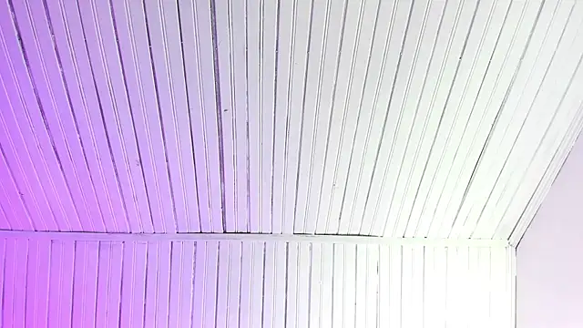 Snapshot of Little_Ivy chatting on December 2024 12:56:01 PM Little Ivy online show from December 2024 12:56:01 PM