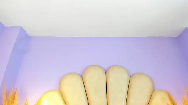 Isis Osman online show from July 2026 07:10:02 PM