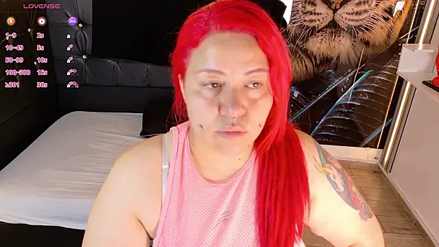 Bruja  Scarlata online show from February 2026 12:53:01 AM