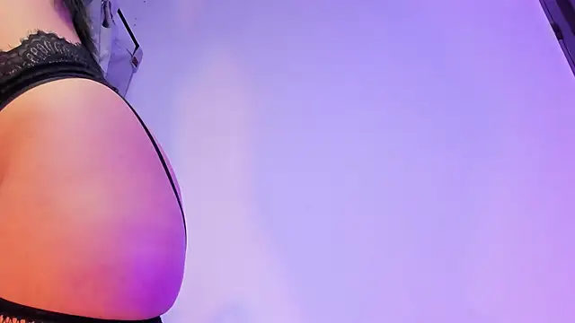 Snapshot of Monica_lopez chatting on January 2025 01:21:02 AM Monica lopez online show from January 2025 01:21:02 AM