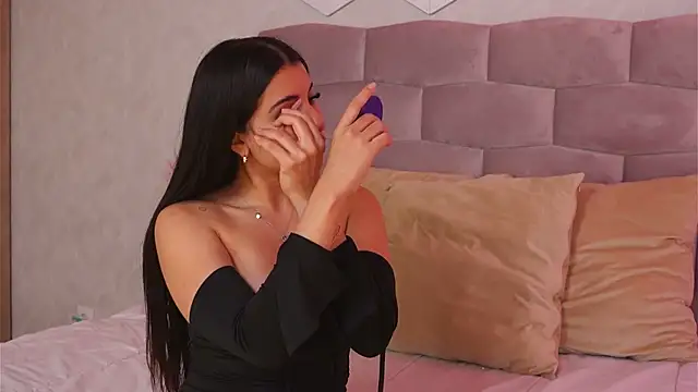 Snapshot of AnitaKariri chatting on March 2026 07:41:02 AM AnitaKariri online show from March 2026 07:41:02 AM