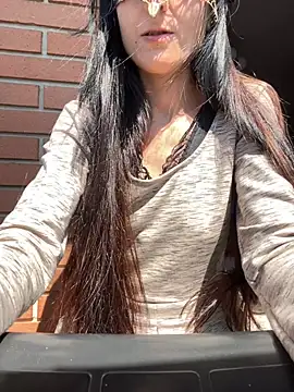 LolloLara91 online show from May 2026 12:54:02 PM