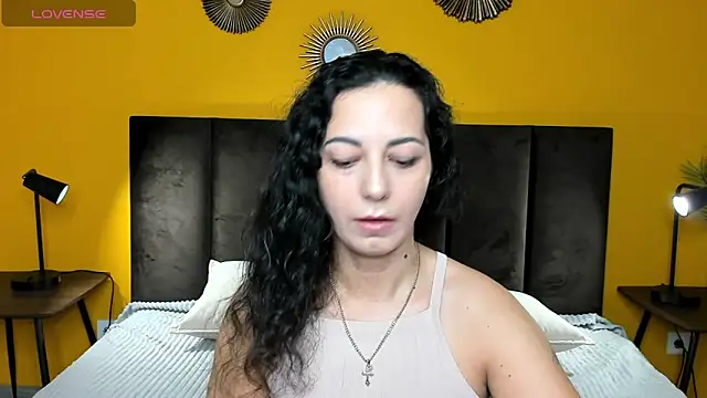 Linda Insatiable online show from March 2025 01:31:02 AM