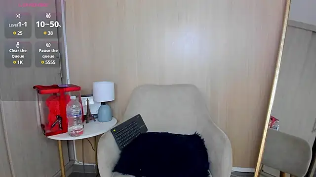 Sofisaenz  online show from January 2025 07:59:01 AM