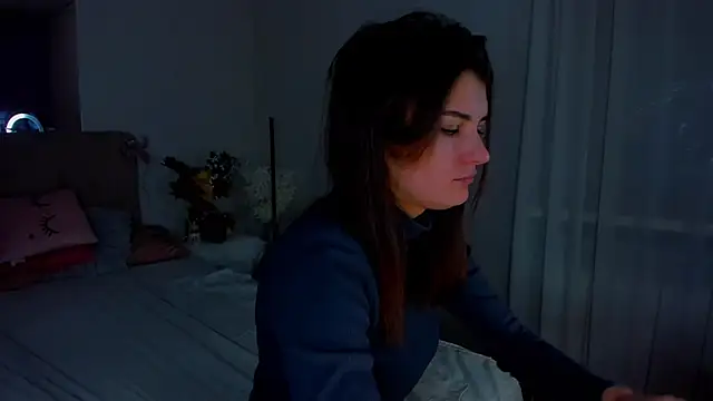 Laura Leee online show from December 2024 06:20:02 AM