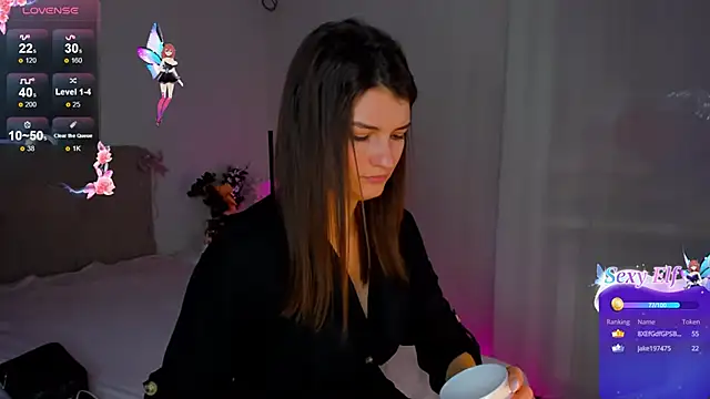 Laura Leee online show from January 2025 12:19:02 PM