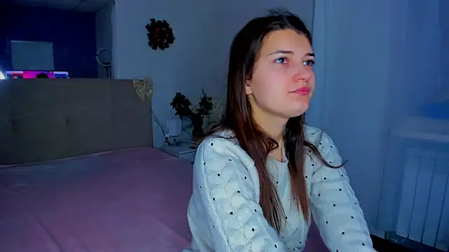 Laura Leee online show from January 2026 06:18:01 AM