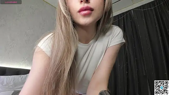 jenn soucek online show from December 2025 01:10:01 AM