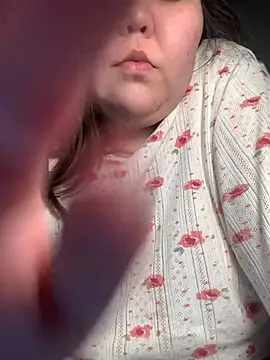 lunamas online show from April 2026 11:46:01 PM