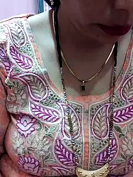 Snapshot of Urmila_bhabhii chatting on March 2025 02:56:02 PM Urmila bhabhii online show from March 2025 02:56:02 PM