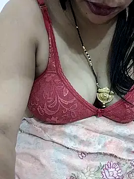 Snapshot of Urmila_bhabhii chatting on December 2025 03:20:01 PM Urmila bhabhii online show from December 2025 03:20:01 PM