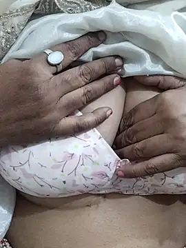 Snapshot of Urmila_bhabhii chatting on January 2026 03:52:02 AM Urmila bhabhii online show from January 2026 03:52:02 AM