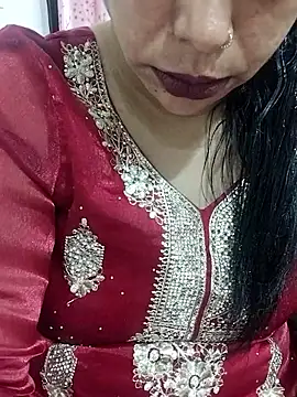 Snapshot of Urmila_bhabhii chatting on January 2026 03:21:02 AM Urmila bhabhii online show from January 2026 03:21:02 AM