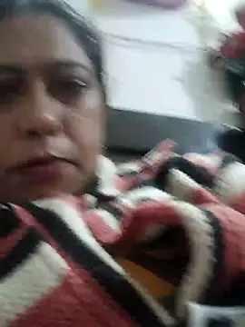Snapshot of Urmila_bhabhii chatting on February 2026 04:32:01 PM Urmila bhabhii online show from February 2026 04:32:01 PM