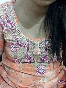 Snapshot of Urmila_bhabhii chatting on February 2026 01:54:01 PM Urmila bhabhii online show from February 2026 01:54:01 PM