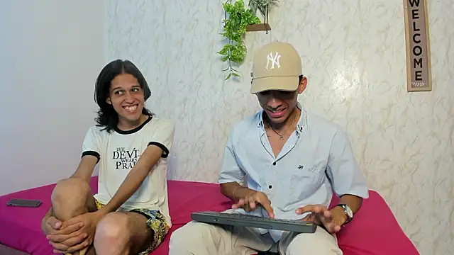 jony honey online show from March 2026 12:01:02 PM