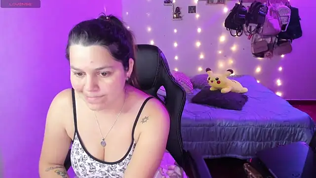 Sabrina Hall  online show from December 2024 06:24:02 AM