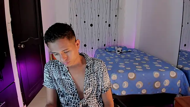 Snapshot of alessandro_wizard chatting on February 2025 01:47:01 AM alessandro wizard online show from February 2025 01:47:01 AM