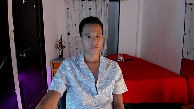 Snapshot of alessandro_wizard chatting on February 2025 07:49:01 PM alessandro wizard online show from February 2025 07:49:01 PM