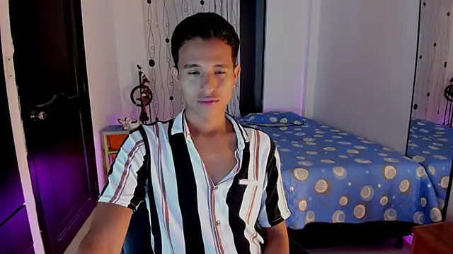 Snapshot of alessandro_wizard chatting on March 2025 11:18:02 PM alessandro wizard online show from March 2025 11:18:02 PM