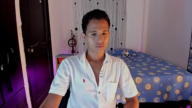 Snapshot of alessandro_wizard chatting on March 2025 02:21:02 AM alessandro wizard online show from March 2025 02:21:02 AM