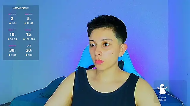 Snapshot of aron_wi chatting on February 2025 10:20:02 PM aron wi online show from February 2025 10:20:02 PM